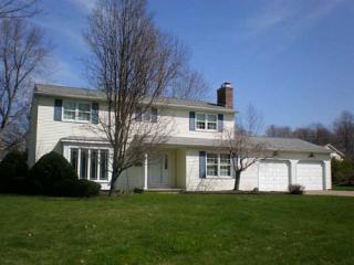 3015 Pine Tree Ter, Erie, PA 16506-1623