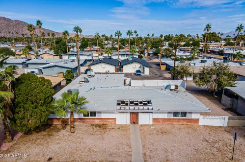 6714 Earll Dr, Scottsdale, AZ 85251-7124