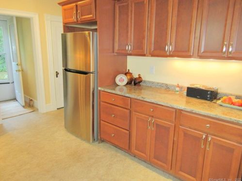 21 Berkeley Ave, United States Coast Guard Ac CT  06320-5311 exterior