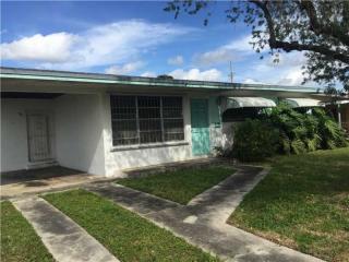 821 50th St, Hialeah, FL 33012-3413
