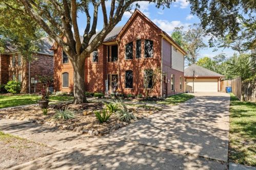 1110 Hidden Oaks St, League City, TX 77573-3673