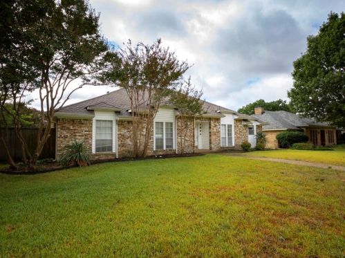 1604 Wagonwheel Dr, Plano, TX 75023-5040