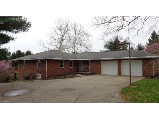 2010 Walnut St, Parral, OH 44622-2439