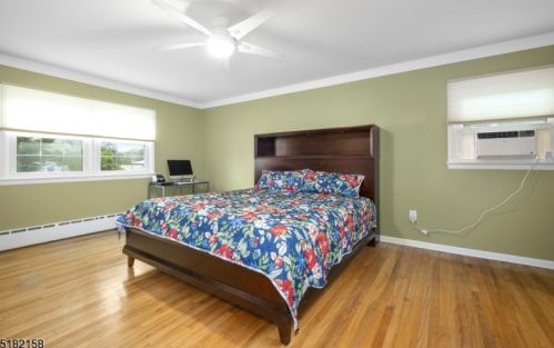 338 10th Ave, Manville NJ  08835-1105 exterior