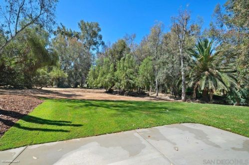 12209 Lemon Crest Dr, Lakeside CA  92040-4123 exterior