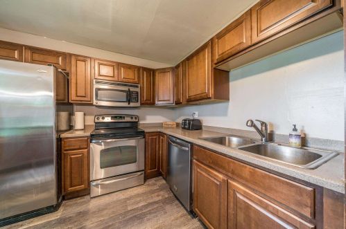 2511 Rardin Ct, Covington KY  41017-1121 exterior