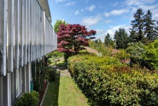 12546 Fremont Ave, Seattle, WA 98133-8048
