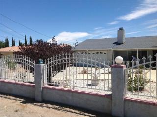9951 Maple Ave, Hesperia, CA 92345-2937