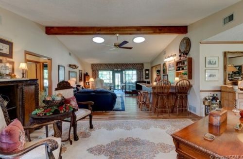 1879 Spruce Creek Blvd, Daytona Beach FL  32128-6742 exterior