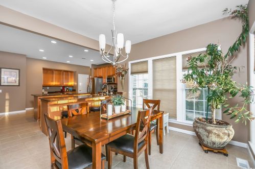 19 Pinehurst Dr, Mount Sinai NY  11766-3421 exterior