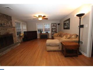 310 Price St, Pottstown, PA 19464-4437