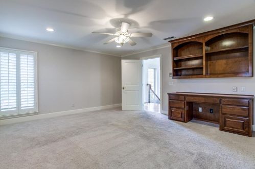 1111 Pebble Beach Dr, Midlothian TX  76063-2645 exterior