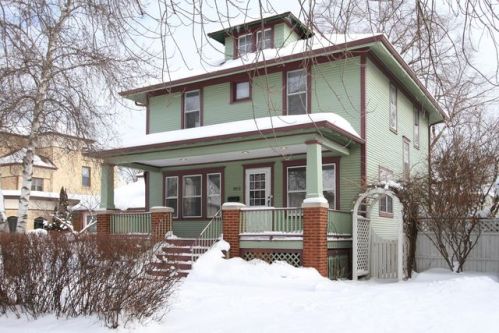 3913 8 Ave, Kenosha WI  53140-5538 exterior