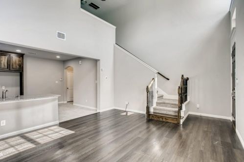 720 Greenville Ave, Richardson TX  75081-4112 exterior