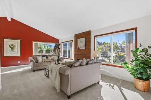 5311 Playano Ave, Orange, CA 92867-3260