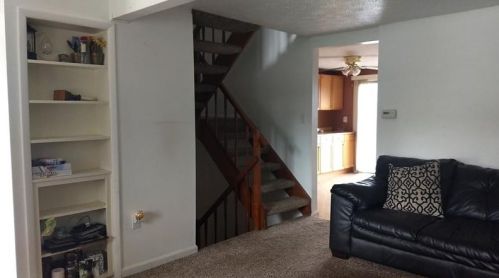 2409 Brookledge Rd, Bridgeville PA  15017-1660 exterior