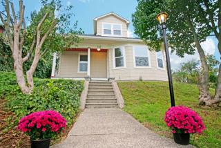733 Summit Ave, Bremerton, WA 98312-4524