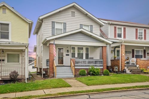 235 Mercer Ave, New Brighton, PA 15066-1045