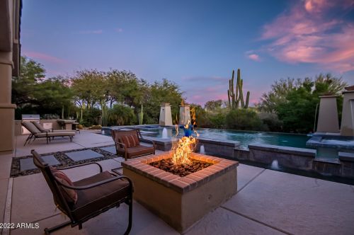 6509 Greythorn Dr, Scottsdale AZ 85262-7492 exterior