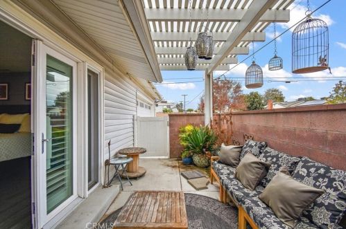 802 J St, Ontario CA  91762-2233 exterior