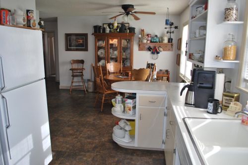 521 Hampton St, Fairmont MN  56031-3835 exterior