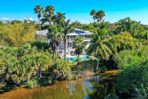 489 Sawgrass Pl, Sanibel, FL 33957-5403