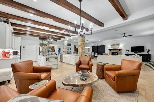 122 Verrena Way, Georgetown, TX 78628-1265