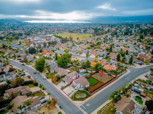 15018 Vista Vw, Lake Elsinore CA  92530-7212 exterior