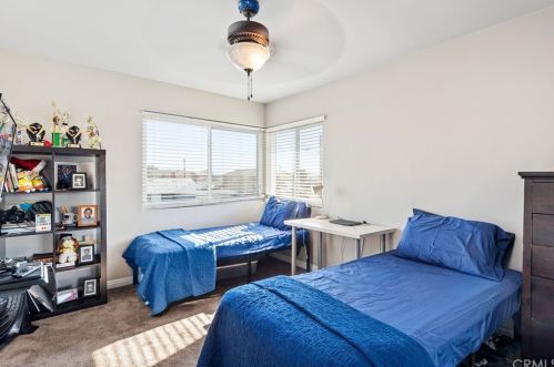 20127 Gunlock Ave, Long Beach CA  90746-2920 exterior