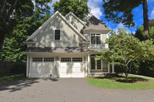 4 Silver Birch Ln, Ridgefield, CT 06877-3809