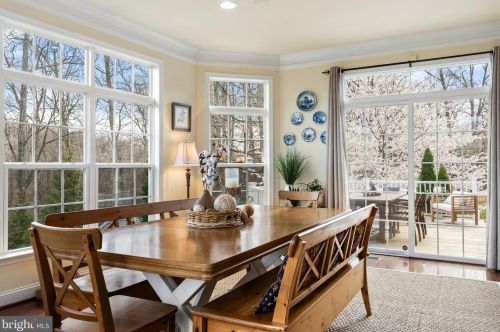 15 Lackawanna Ln, Falling Waters WV  25419-9402 exterior