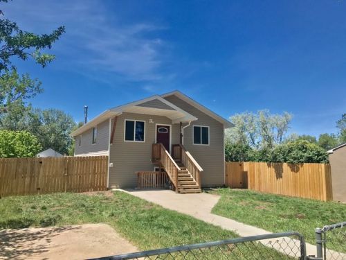 226 Colorado Ave, Laramie, WY 82070-6312