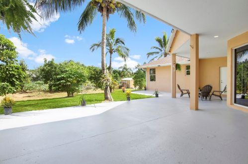 16893 Hamlin Blvd, Town Of Loxahatchee Groves FL  33470-1737 exterior