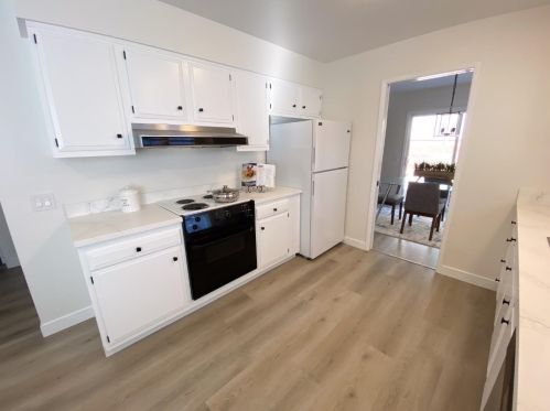 192 Warwick St, Daly City CA  94015-2829 exterior