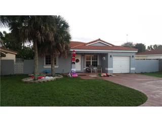 9124 193rd Ter, Hialeah, FL 33018-8403