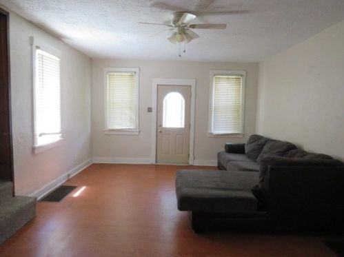 140 Nuzum Ave, Pittsburgh, PA 15210-4358