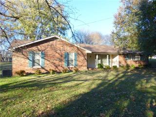 125 Trousdale Dr, Hendersonville, TN 37075-3748