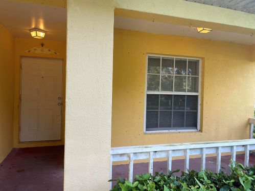 6425 5th Pl, Vero Beach, FL 32968-9650