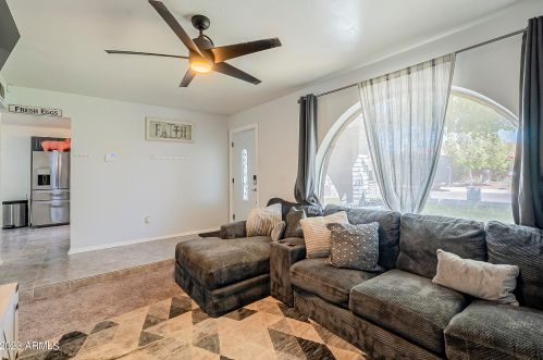 7333 Cavalier Dr, Glendale, AZ 85303-4348