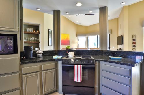 49503 Avenida Vista Bonita, La Quinta CA  92253-2537 exterior