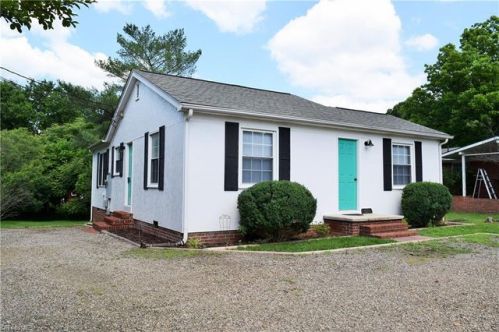 212 Wilson St, Ellisboro NC  27025-1649 exterior