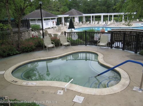 20 Plymouth Ct, Jackson Twp NJ  08527-6415 exterior