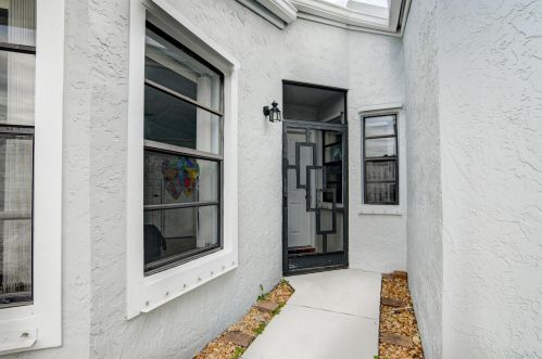 12183 Forest Greens Dr, Boynton Beach, FL 33437-2031