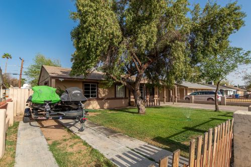 5137 20th Ave, Phoenix, AZ 85015-3105