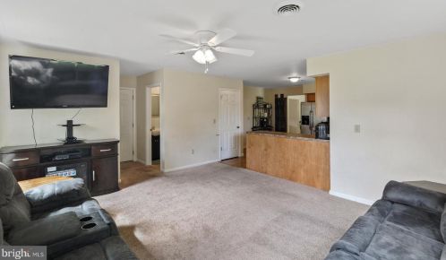 1211 Woodrow Ct, Dover DE  19904-2697 exterior