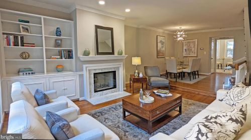 220 3rd St, Washington, DC 20002-5781