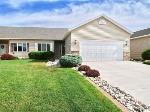 604 43rd Ave, Moorhead, MN 56560-6753