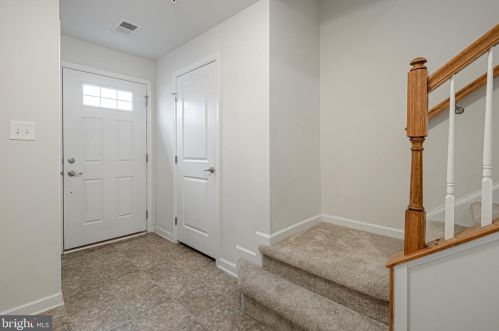 1803 Honeysuckle Ct, Downingtown, PA 19335-7202