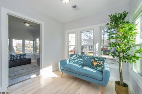 756 Drake Ave, Roselle NJ  07203-2218 exterior