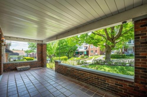 6418 Landview Rd, Pittsburgh, PA 15217-3015